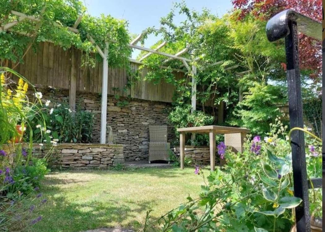 Coombers Mead Cottage Tetbury Eksteriør billede